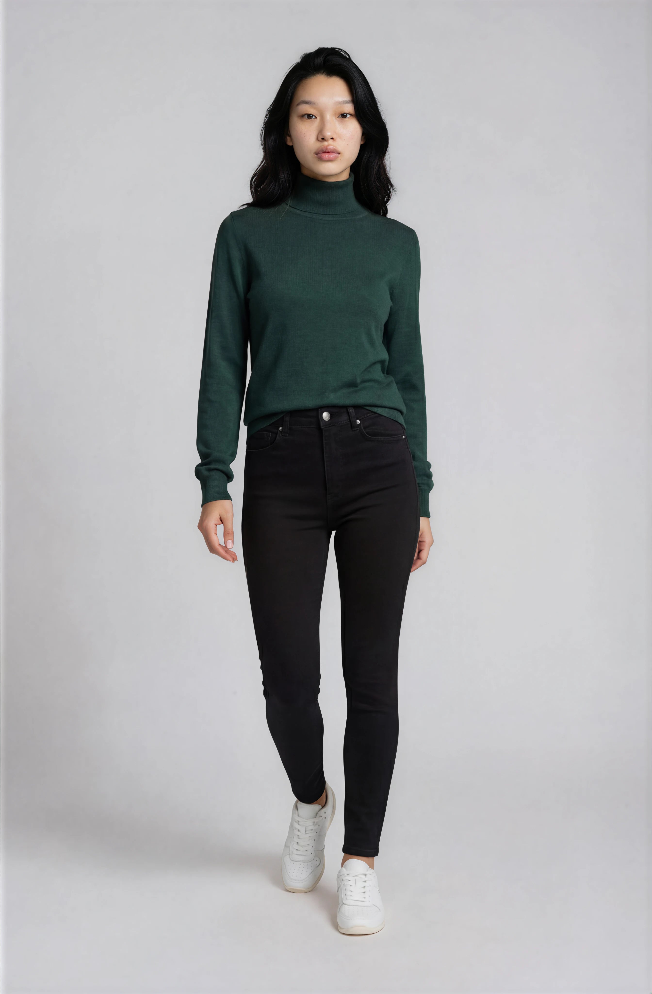 Women’s Extra-Fine Merino Wool Roll Neck Sweater — Forest Green