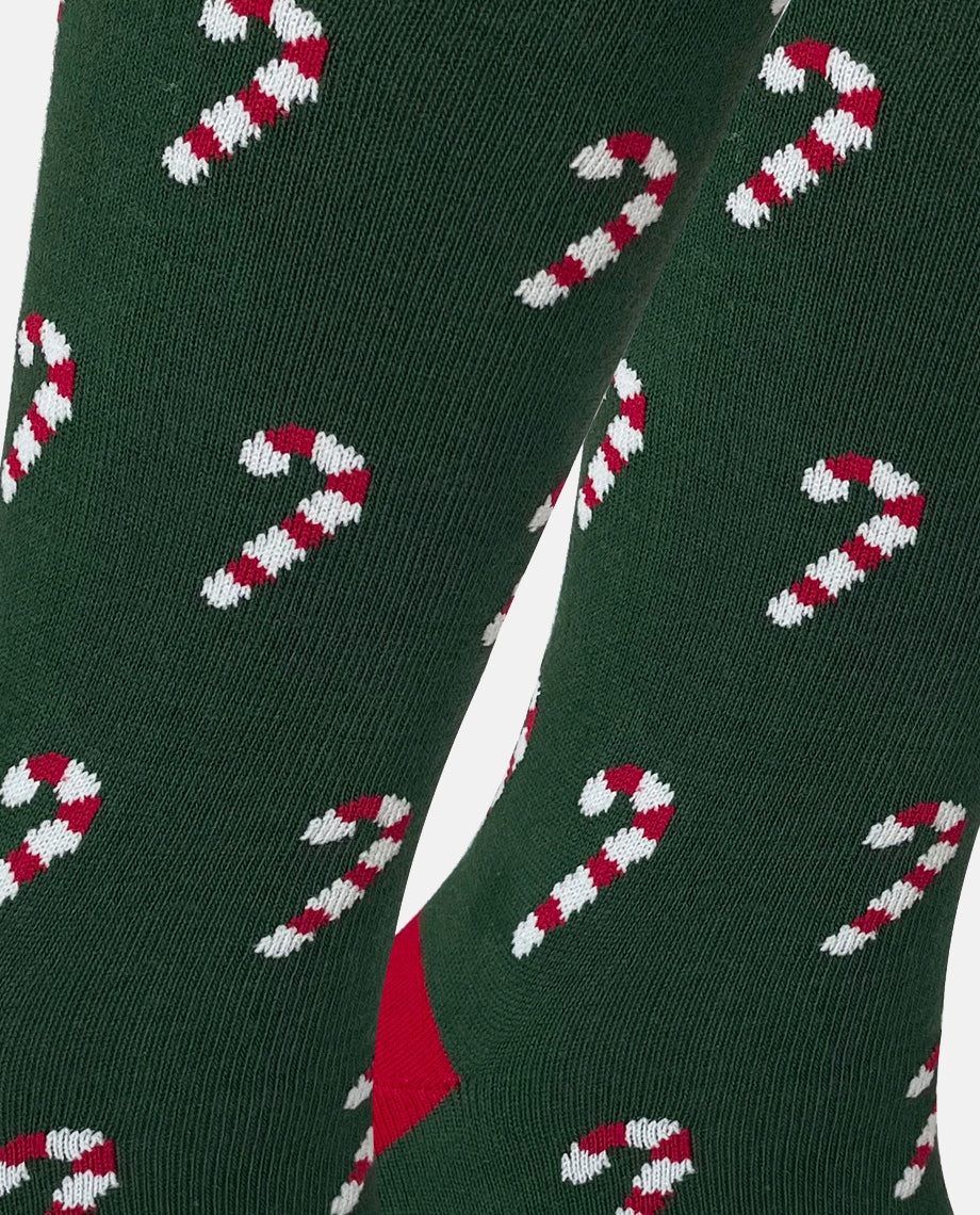 Candy-Cane-Socks_02.jpg